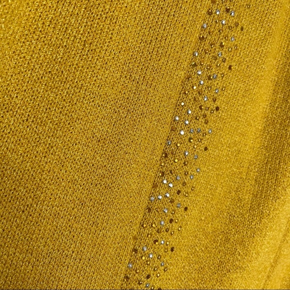 Vintage Mustard Yellow Pointed Hem Midi Knit Skirt - Picture 3 of 7